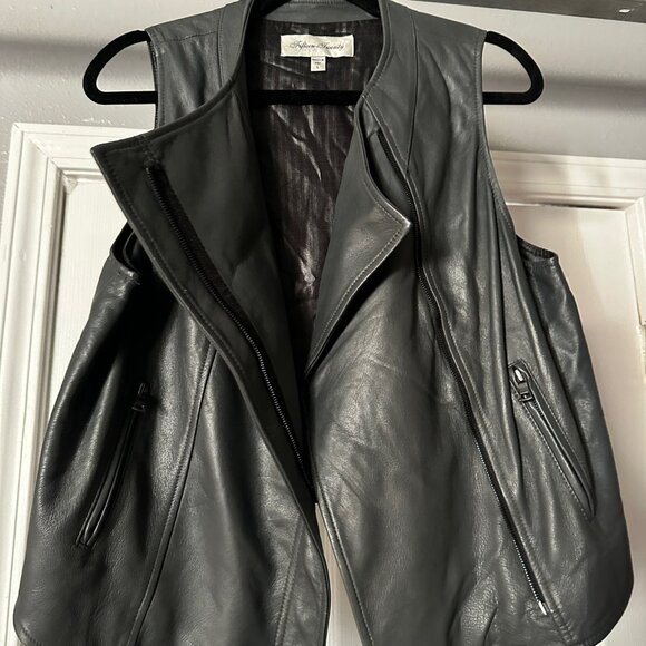 Fifteen Twenty Black Leather Moto Vest Asym Zip Waterfall High Low Back Size L - Picture 3 of 8